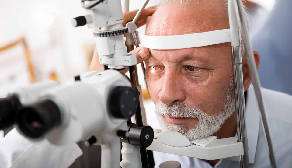 glaucoma-treatment-Cao-Thang-eye-hospital
